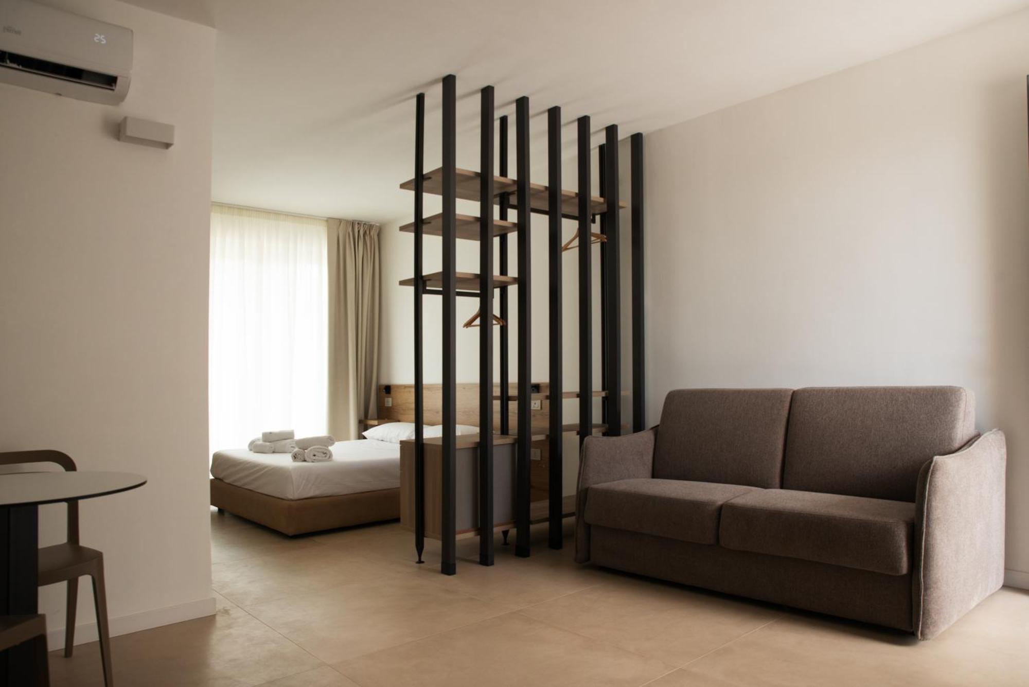 Montedarena Hotel Пульсано Экстерьер фото